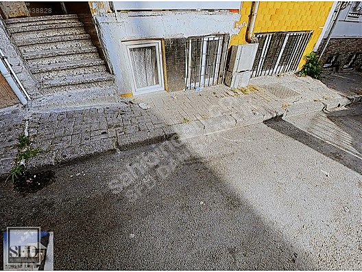 FATIH’te içi yapılı 1+1 daire 1800.000₺ acilll!