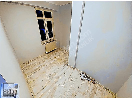 FATIH’te içi yapılı 1+1 daire 1800.000₺ acilll!