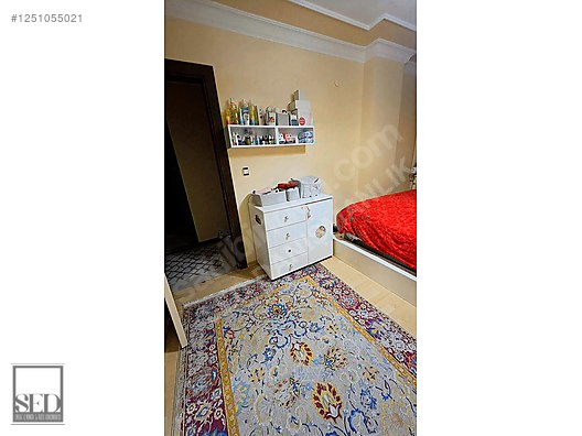 GÜNGÖREN’de Satılık BOŞ 3+1 Yüksek Giriş DAİRE